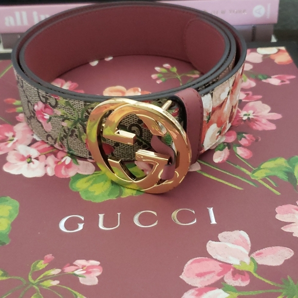 gucci bloom belt pink